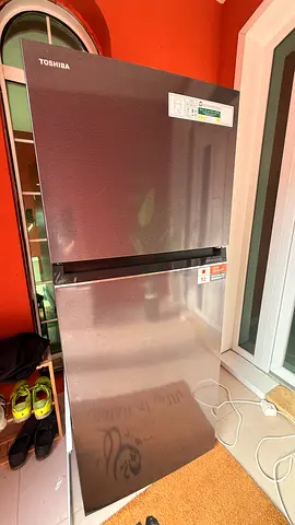 Refrigerator freezer