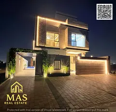 🏡 Luxury Villa for Sale in Al Yasmeen – Ajman | Private Pool | Spacious Rooftop | Move-In Ready