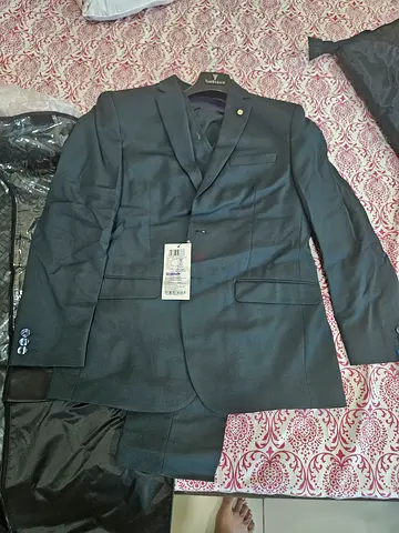 Mens Dark Grey Formal 3 Piece Vanhussain Suit- Brand New with Tags