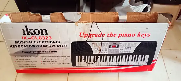 iKon IK-CL6323 61-Key Electronic Keyboard with MP3 Player (Used, in Box)