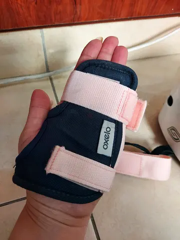 wrist guard