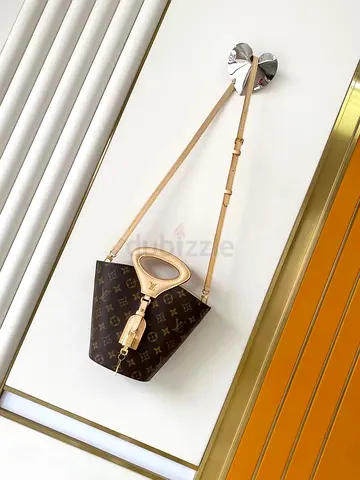 Louis Vuitton Monogram Mastercopy Bucket Shoulder Bag - Brown/Tan