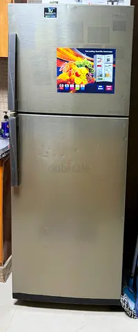 Samsung Top Freezer Refrigerator - Silver, Good Condition