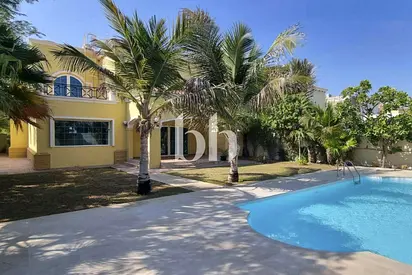 Lake View | Single Row | Vacant on Transfer