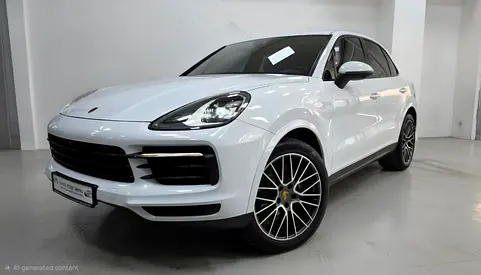 2020 Porsche Cayenne - GCC - Stunning!