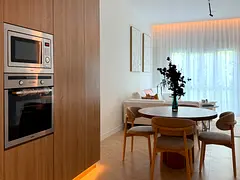 Upgraded Big One Bedroom Apartment Discovery