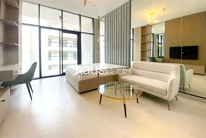 Best Deal | Near Metro | Pool Side
