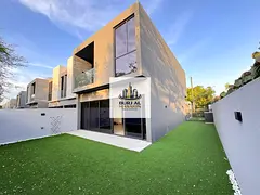 Premium 3 BR Townhouse End Corner With Private Garden