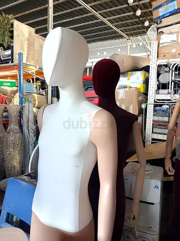 Clothes idols are available for sale