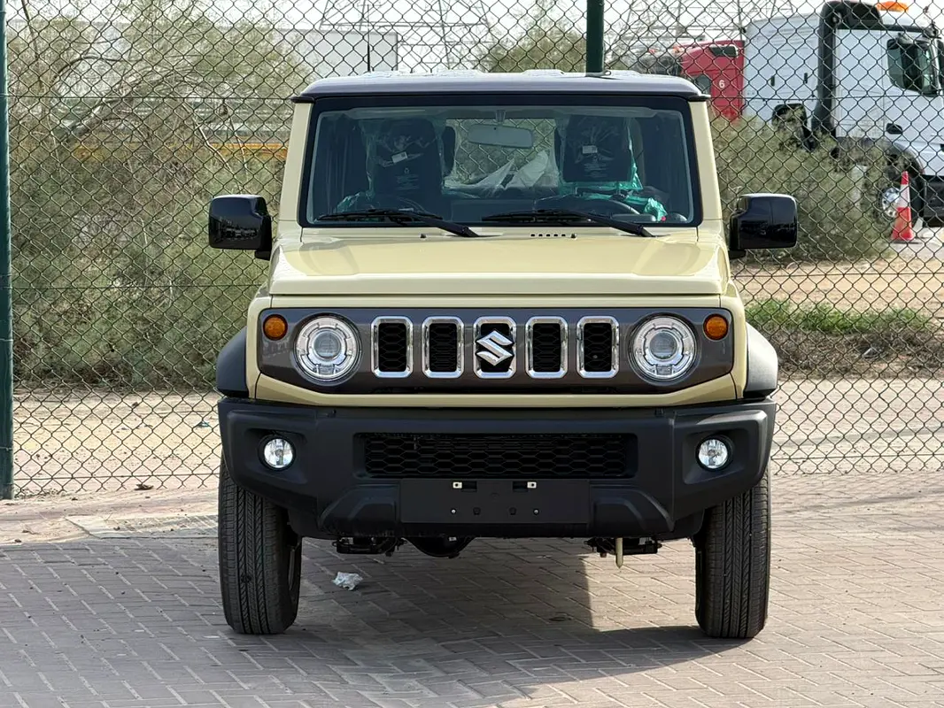 Suzuki Jimny 2026 — photo 1 of 13