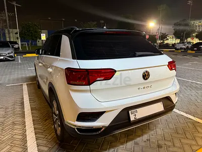 Volkswagen T-Roc Style 2021 with sunroof - Lady Driven - GCC Specs - Excellent Condition!
