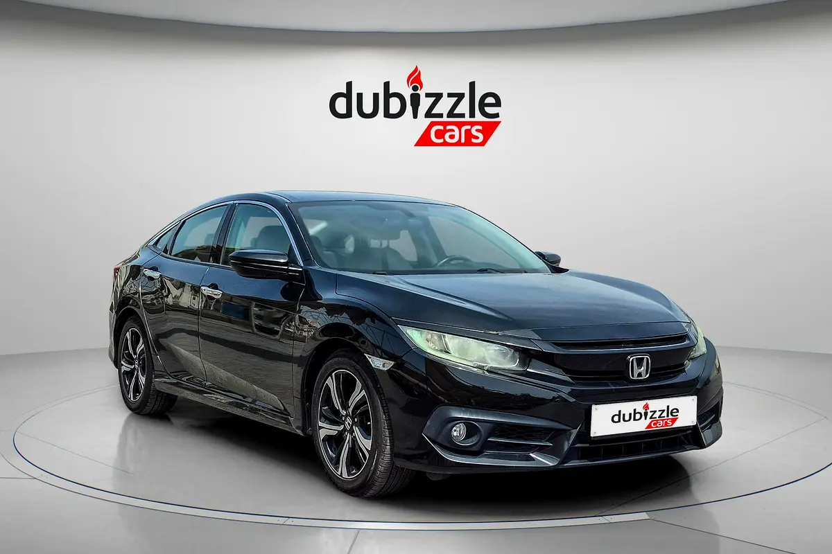 Honda Civic 2018 — photo 1 of 13