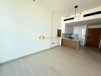 Community View | Higher Floor | Fitted Kitchen