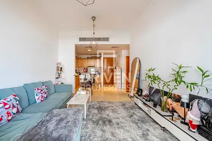 Spacious | Well Maintained | Burj Khalifa View