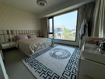 UNFURNISHED | CORNER UNIT |READY TO MOVE |CALL NOW