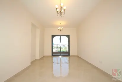 One Month Rent Free-Spacious 1 BR