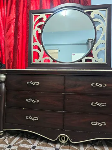 Dark Wood Dresser with Decorative Round Mirror - 6 Drawers