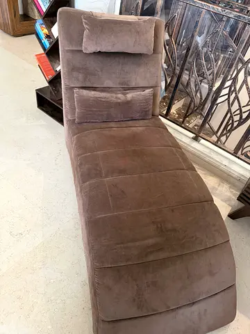 Long chair (lounge chair)