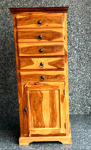 Vertical solid wood drawers