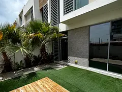 2BR Townhouse | Quiet Area | Big Size