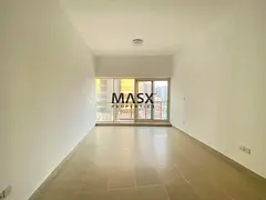 Bright &amp; Spacious | Ready to move | Prime Location