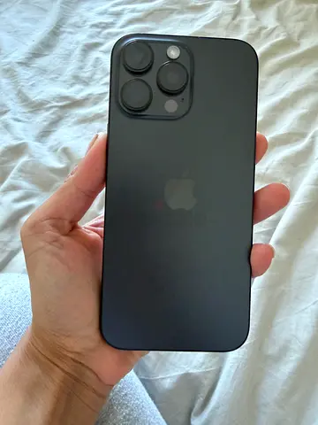 iPhone 16 Pro Max - Purple (Good condition)