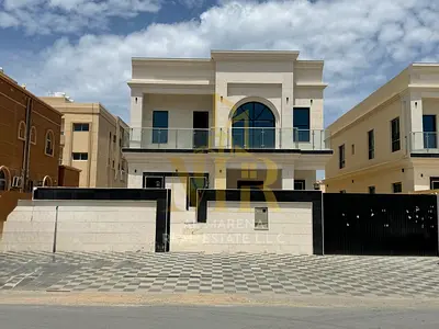 فيلا مميزة للبيع في الروضة – موقع زاوية 3 شوارع + مساحة 5000 قدم