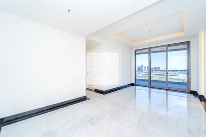 Vacant | Spacious | Jacuzzi | High Floor