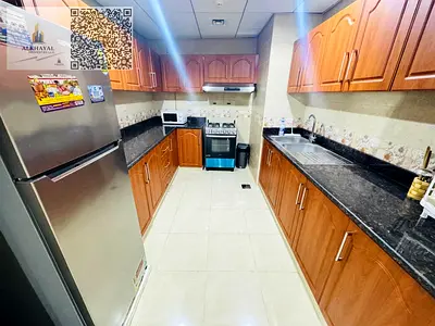 Furnished two-bedroom apartment in Corniche Residence complex, with a full city view, AED 7,500 per month including bills and parking.
