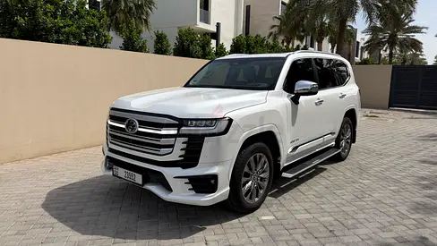 Toyota Land Cruiser VXR (FULL OPTION)