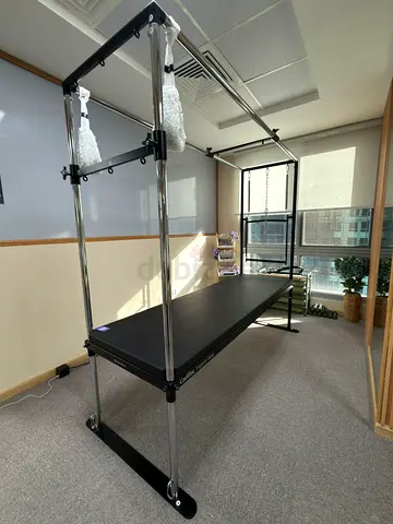 Pilates Cadillac / Professional Studio Equipment