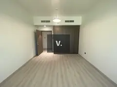 High Floor | Popular Bldg | Close to Metro