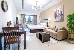 Canal View | Vacant | Low Floor