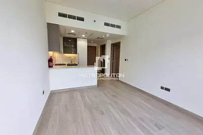 Vacant 26 June | Pool View | Unfurnished