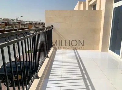 3BR Villa | L-Shaped Garden | Victoria Cluster | Ready to Move