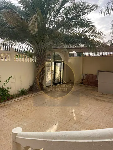 فيلا للايجار في منطقة العزرا