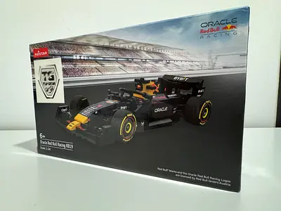 Max Verstappen F1 Lego Car Set