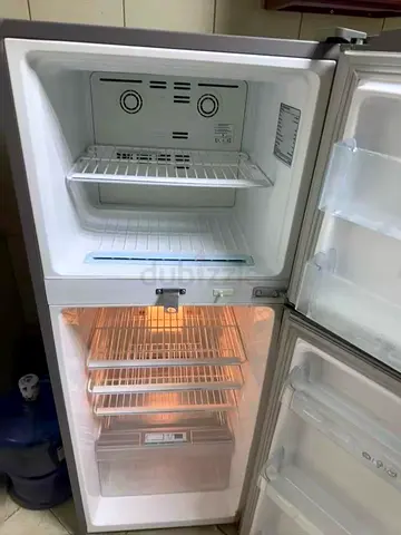 Used Top-Freezer Refrigerator - Good Working Condition, Urgent sale , moving out of country