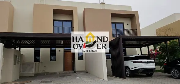 3BED TOWNHOUSE WITH MAID ROOM