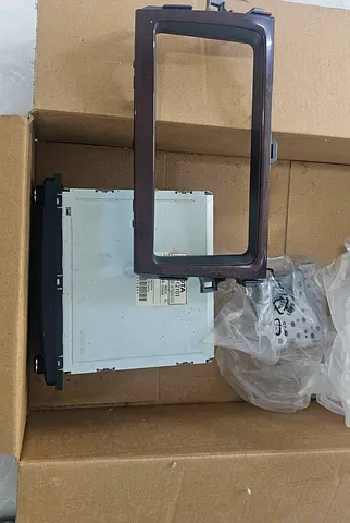 Toyota OEM Car Stereo Head Unit with CD/MP3  AM/FM