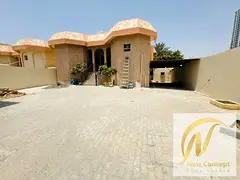 ✨ Corner Villa for Rent in Al Rawda 2 – Prime Location Next to Mosque ✨  A rare opportunity to