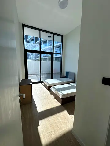 2BR Ground Floor Apartment with Private Yard in Masdar City 🏡