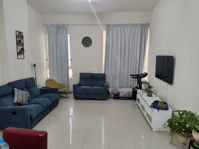 FULLY FURNISHED 1 ROOM PLUS HALL IN A 2 BED ROOM FLAT FOR RENT IN AL FALAH STREET