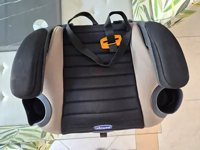 Car booster seat