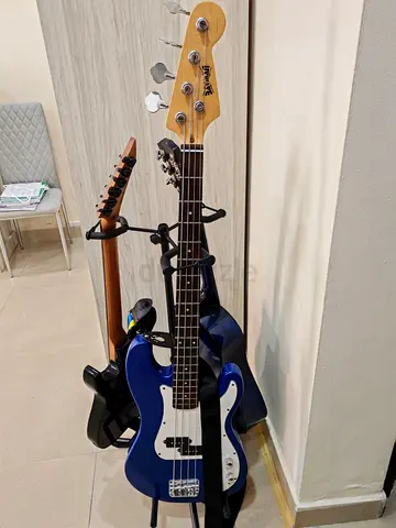 Bass guitar with amp for sale