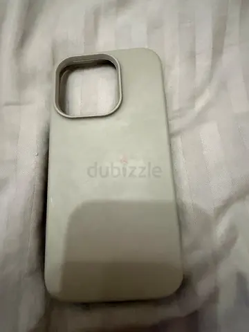 iPhone 15 gray case