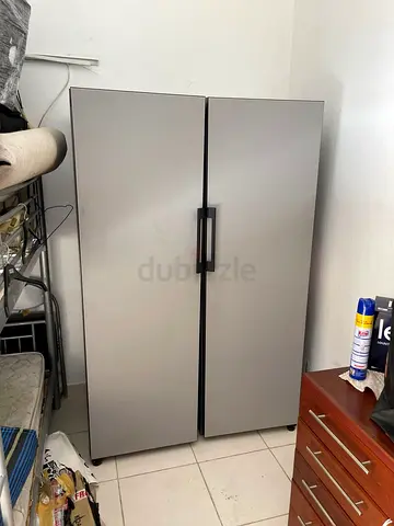 Samsung brand bespoke model fridge freezer , with warranty delivery free