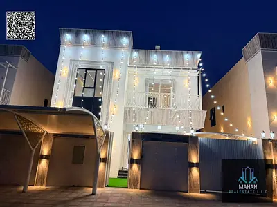 Hot Deal 5 Master BR Villa | Majlis + Hall | Maid Room | Parking Area | Prime Al Helio | Family Living