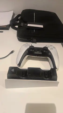 Sony PS5 DualSense Controller Charging Dock with Carry Case - Good Condition