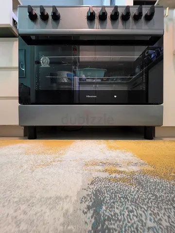 Freestanding Gas Cooker with Oven - Excellent Working Condition